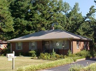 1302 Woodside Dr W, Wilson, NC 27893