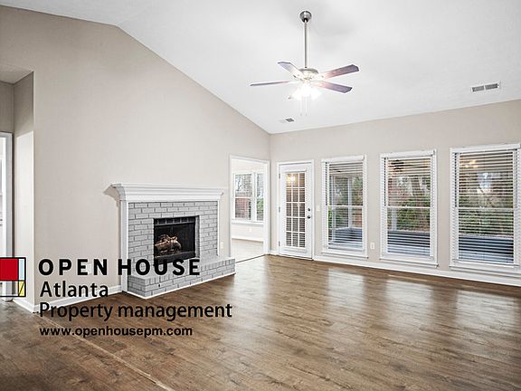 2nd image of 4775 Hampton Square Dr