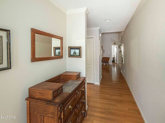 4th image of 3715 Sean Grove Way