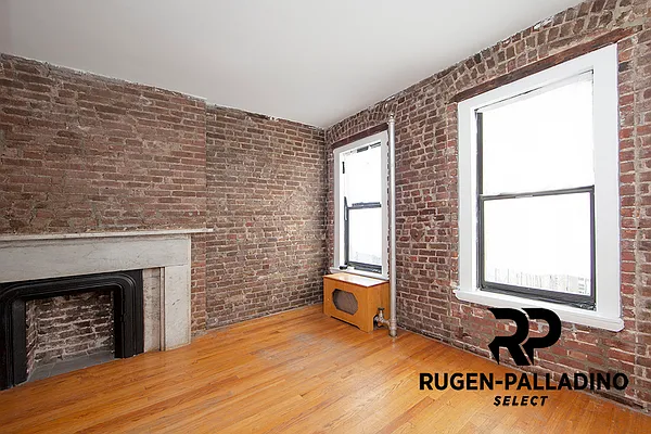 Rented by R New York | media 3