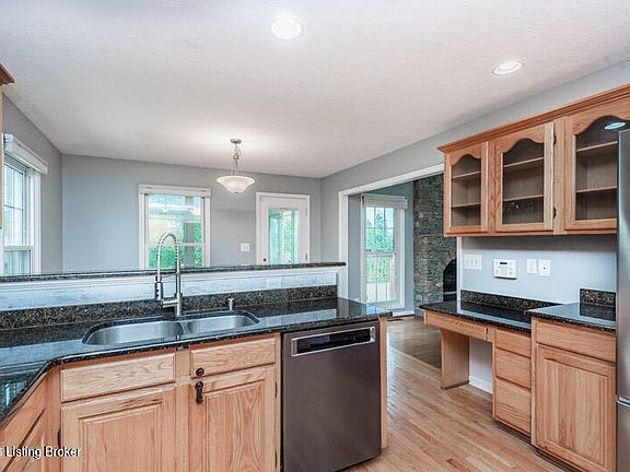 5th image of 10305 Old Altar Ct