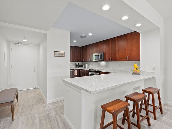 5th image of 361 Kailua Rd #8205