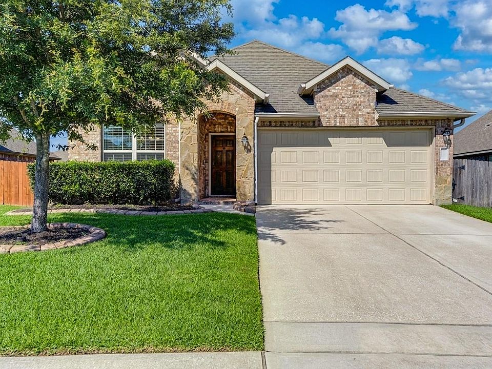 1st image of 18107 Svensson Slade Ln