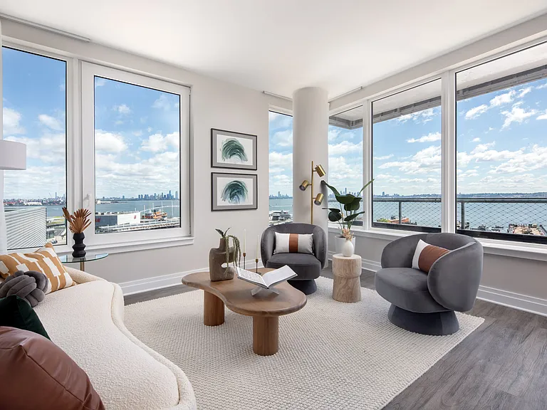 The Residences at Lighthouse Point — Photo 4