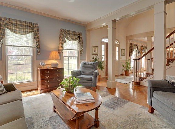 5th image of 116 Sweetbay Dr
