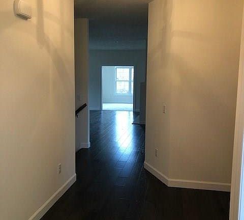 2nd image of 636 Fieldstone Dr #87