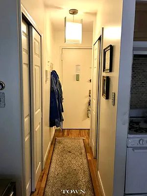 Rented by Compass | media 7