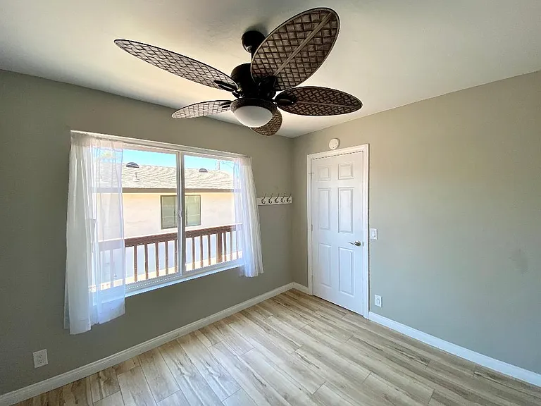 140C Hemlock Ave — Photo 22