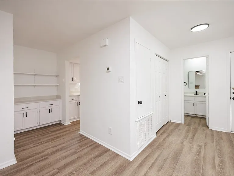 6114 Wilderock Dr #D — Photo 10