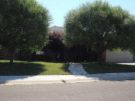 1st image of 1101 Saunders Dr