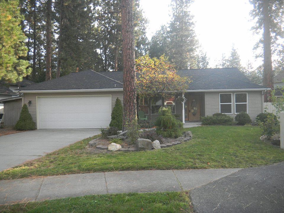 1st image of 455 S Glenwood Dr