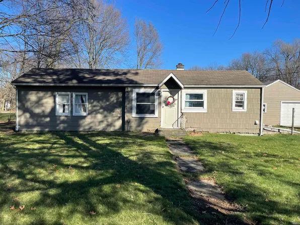 57992 Page St, Elkhart, IN 46517