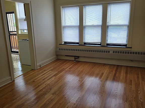 5th image of 8156 S Wood St