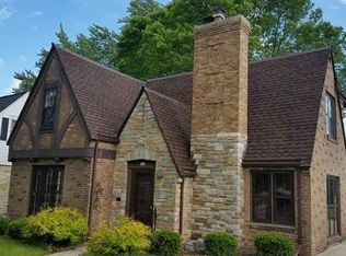 843 Wilson St, Manitowoc, WI 54220