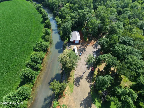 34 Honeybee Dr, Murphy, NC 28906