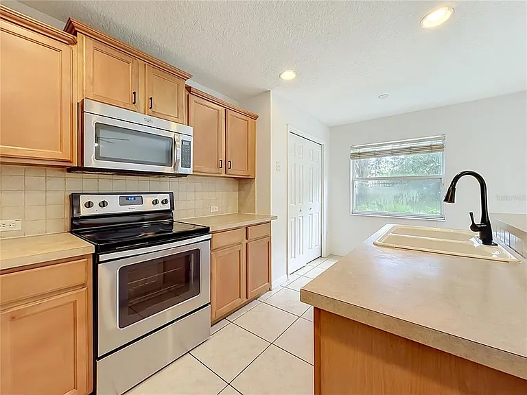 12705 Lexington Summit St — Photo 17