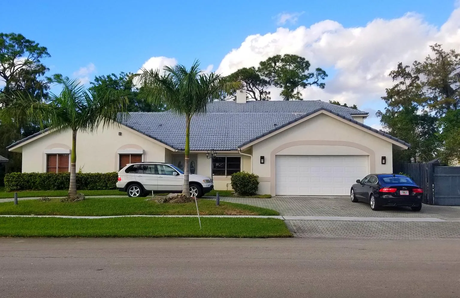 1 bed, 6028 sqft, $1,300 — Photo 1