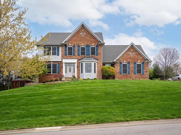 910 Winged Foot Way, Cincinnati, OH 45245