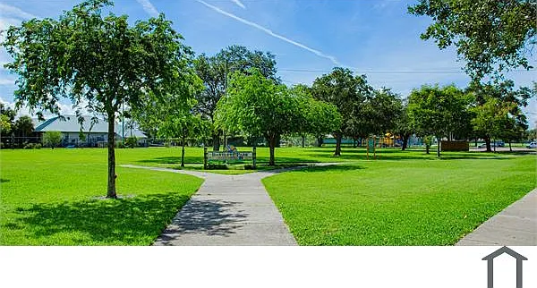2 bed, 700 sqft, $1,500 — Photo 3