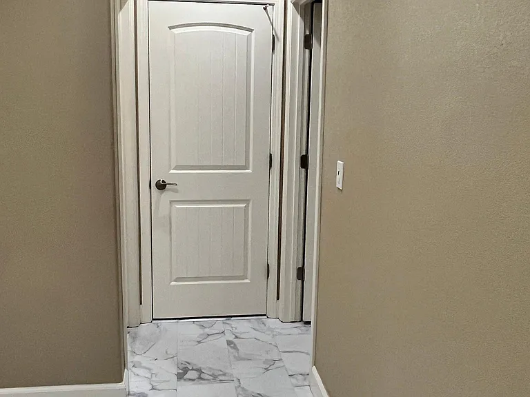 678 W Tramonto Dr — Photo 8