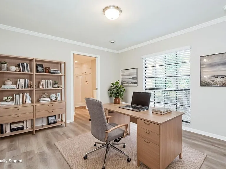 51 Dogwood Ln — Photo 15