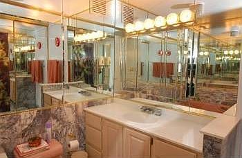 5th image of 505 N Lake Shore Dr APT 3802