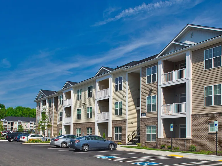 Village at Westlake — Photo 28