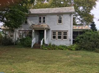 1048 Edinburg Rd, Hamilton, NJ 08690