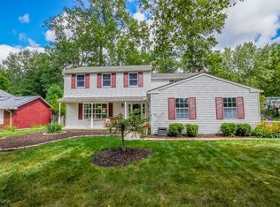 9577 Prospect Rd, Strongsville, OH 44149