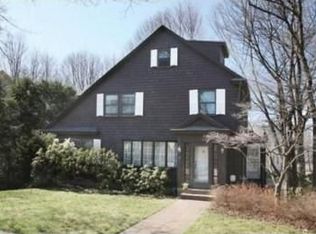 31 Brookdale Rd, Newton, MA 02460