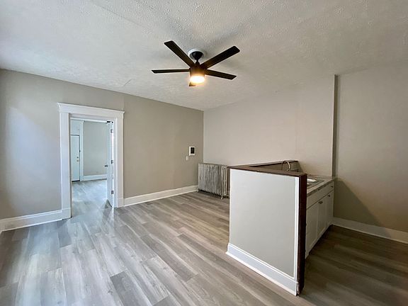 5th image of 322 Warner St APT 2