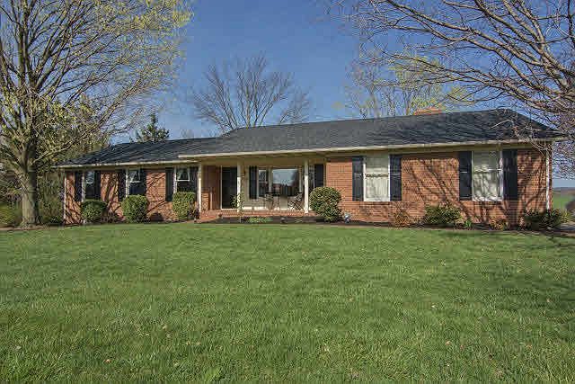 1st image of 3745 Nutmeg Ct