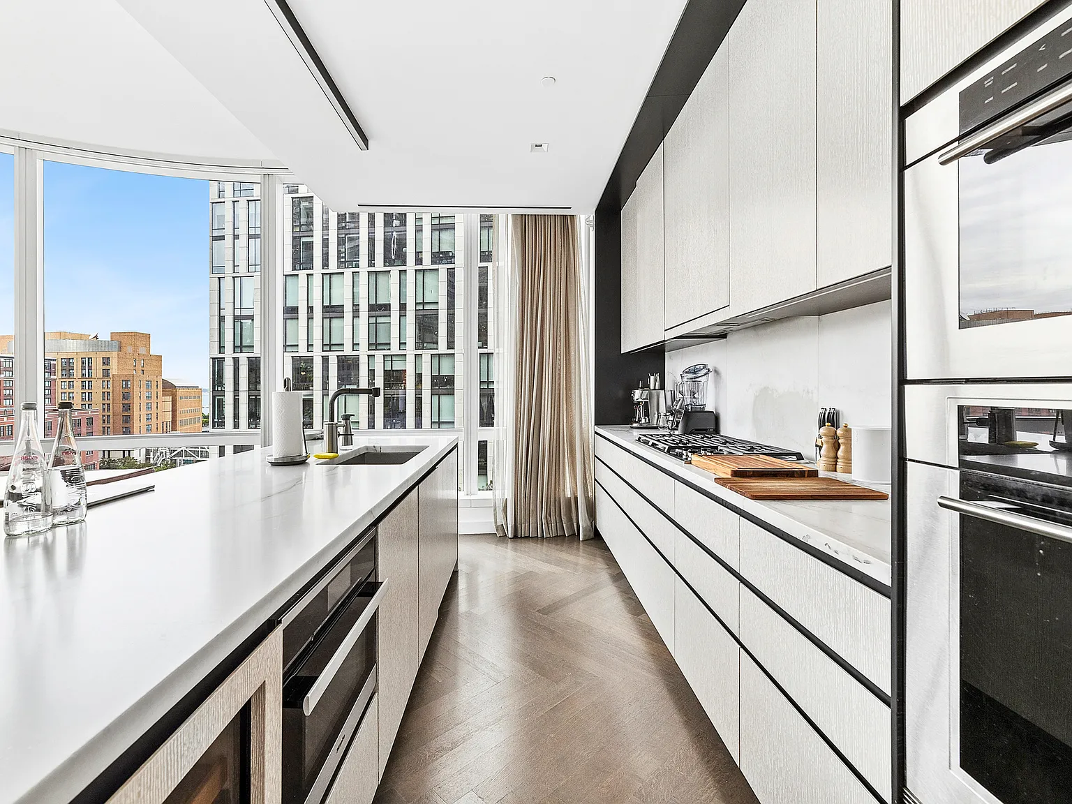 111 Murray Street — Photo 3