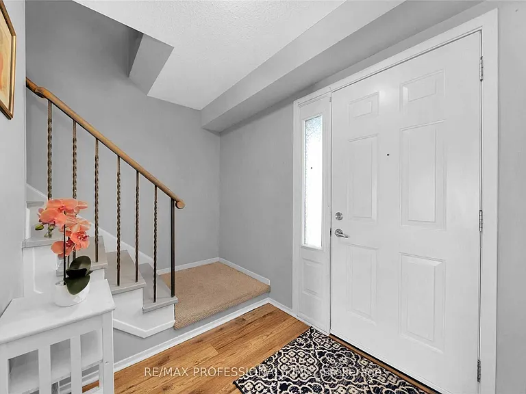 47 Wishford Dr — Photo 6