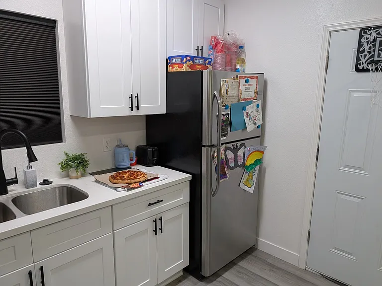 1662 Kellogg Ave #2 — Photo 5