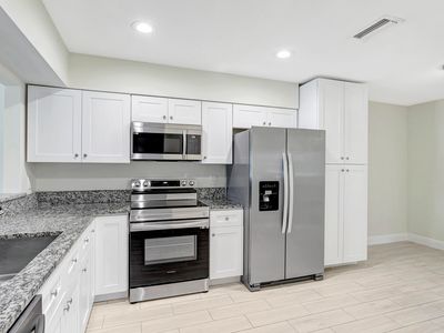 2860 NE 5th Avenue, Boca Raton, FL, 33431