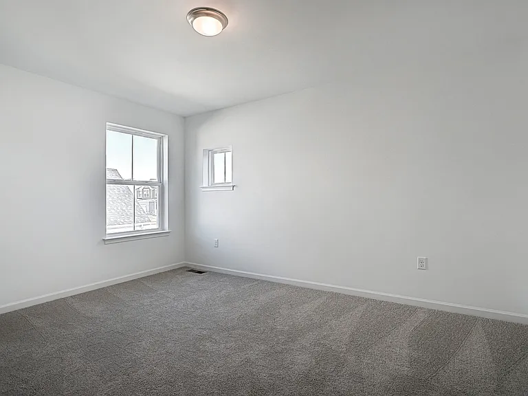 41 Long Bend Dr #14 — Photo 17