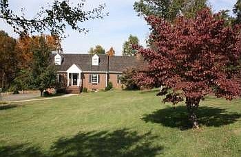 1st image of 1831 Royal Oak Dr