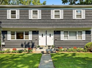 817 Old Post Rd, Mamaroneck, NY 10543