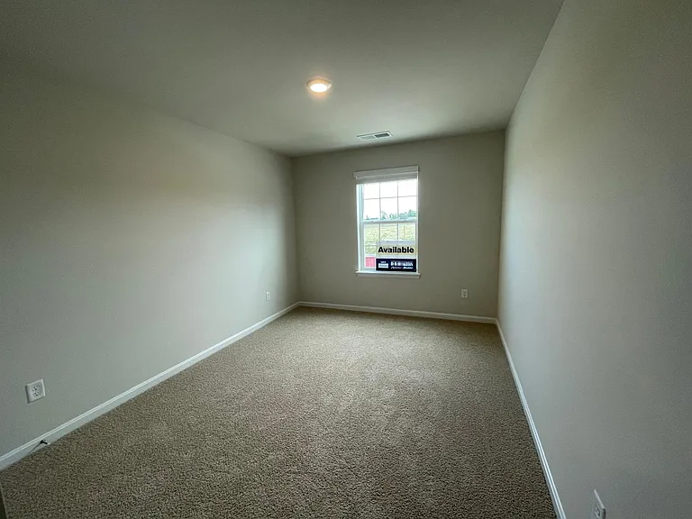 182 Hamstead Dr — Photo 11