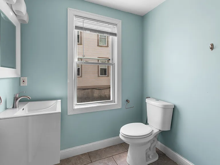 14 Trenton St #STREET1 — Photo 10