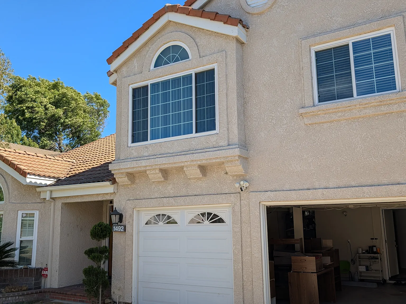 5 bed, 2755 sqft, $5,000 — Photo 1