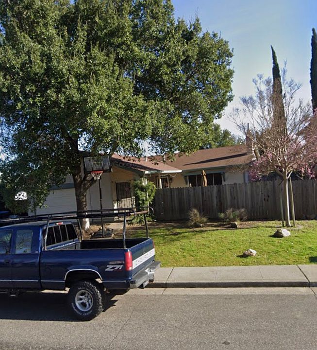 1st image of 2130 Davis Dr