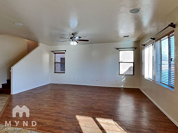 5th image of 640 N Highlands Grove Ln