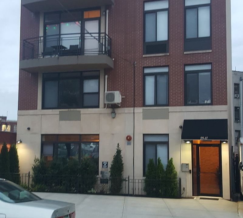 1st image of 2911 12th St