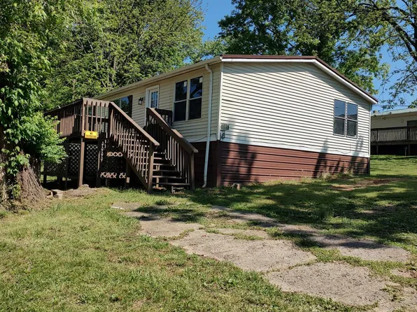 105 Pineview Ln, Carlisle, KY 40311