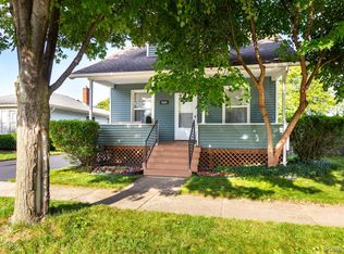 3060 Kenmore Rd, Berkley, MI 48072