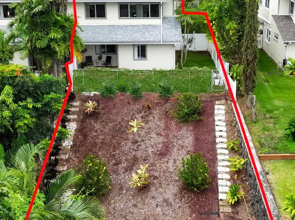 103 Kahako St APT A, Kailua, HI 96734