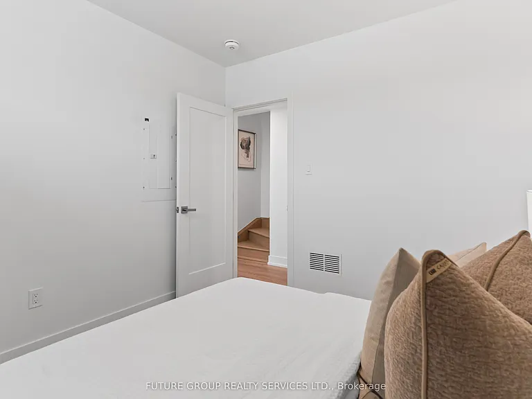 15 Acorn Ave #1 — Photo 26