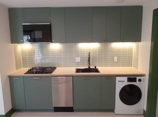 626 B St #2C, Davis, CA 95616